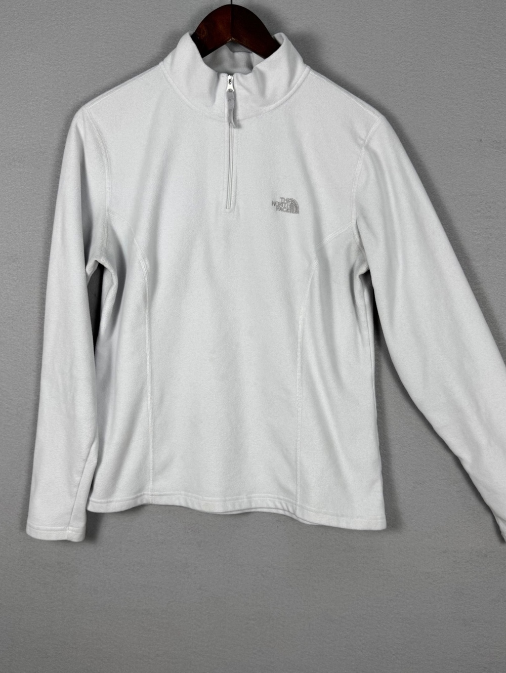 The North Face Women's Large Half Zip Pullover White